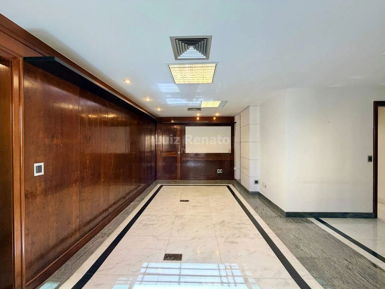 Sala Comercial à venda no bairro Savassi - Foto 4
