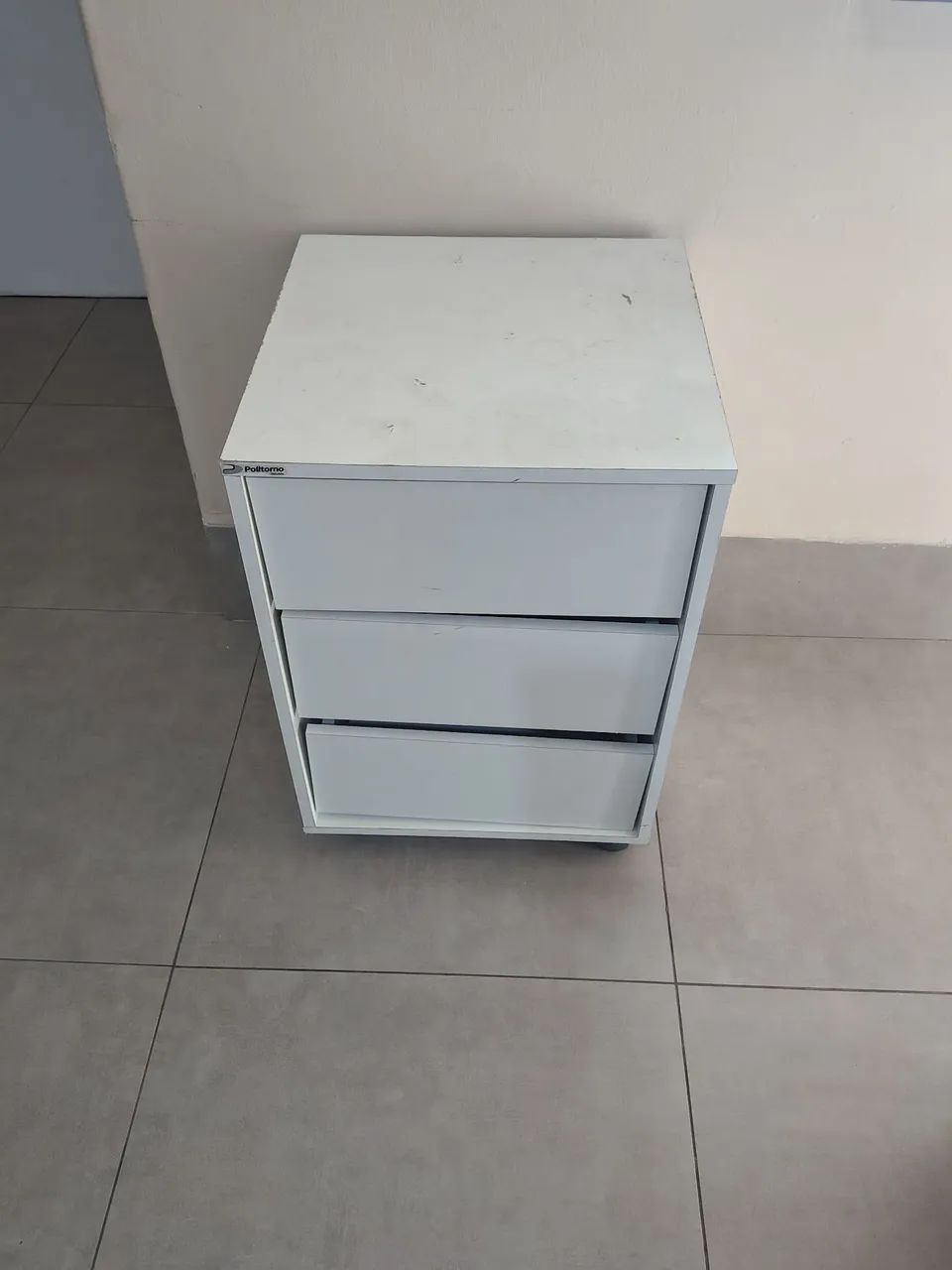 Mesa de Cabeceira / Criado Mudo 
