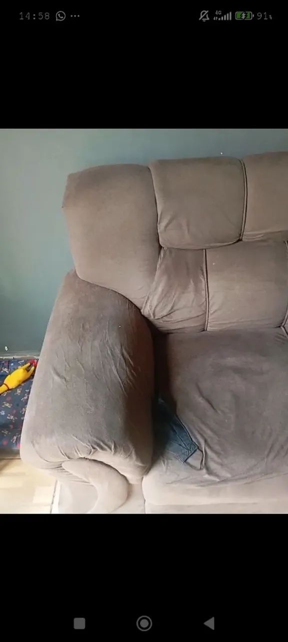 Vende-se sofá 300 reais. - Foto 2