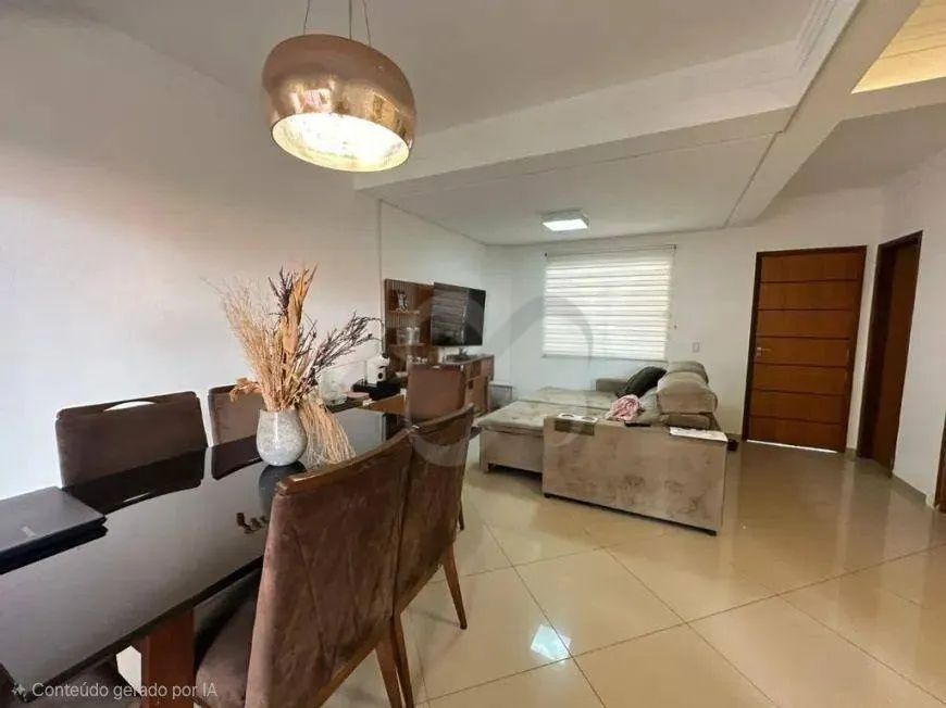 Sobrado à venda, 3 dormitório, 96m², por 595.000,00 - Industrial - Londrina/PR