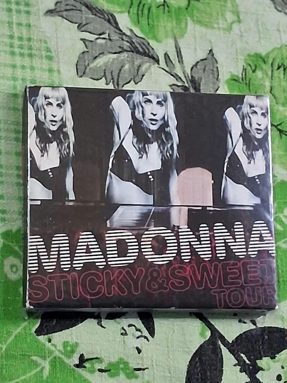 CD& DVD MADONNA STICKY&SWEET TOUR 