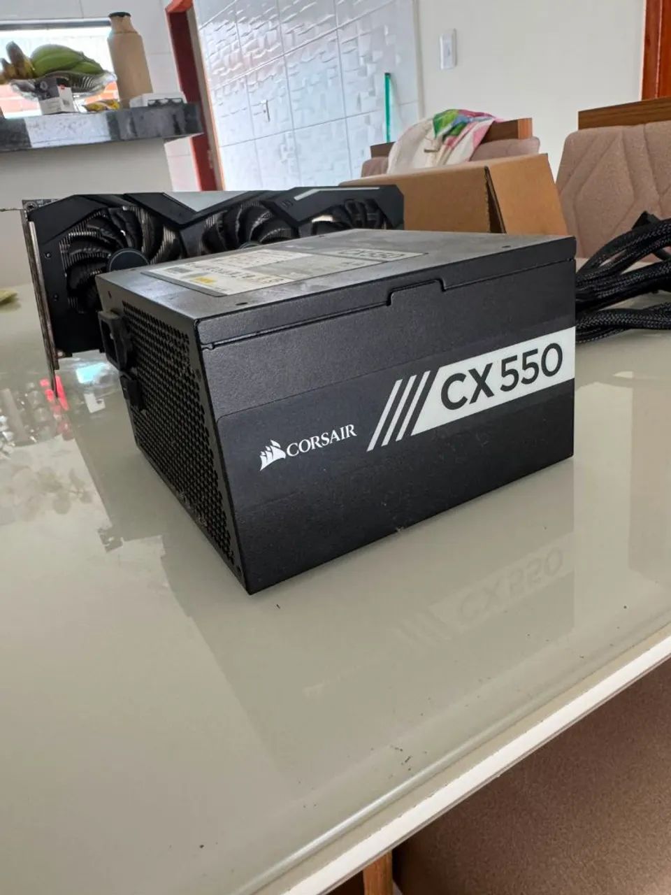 Fonte Corsair 550W usada