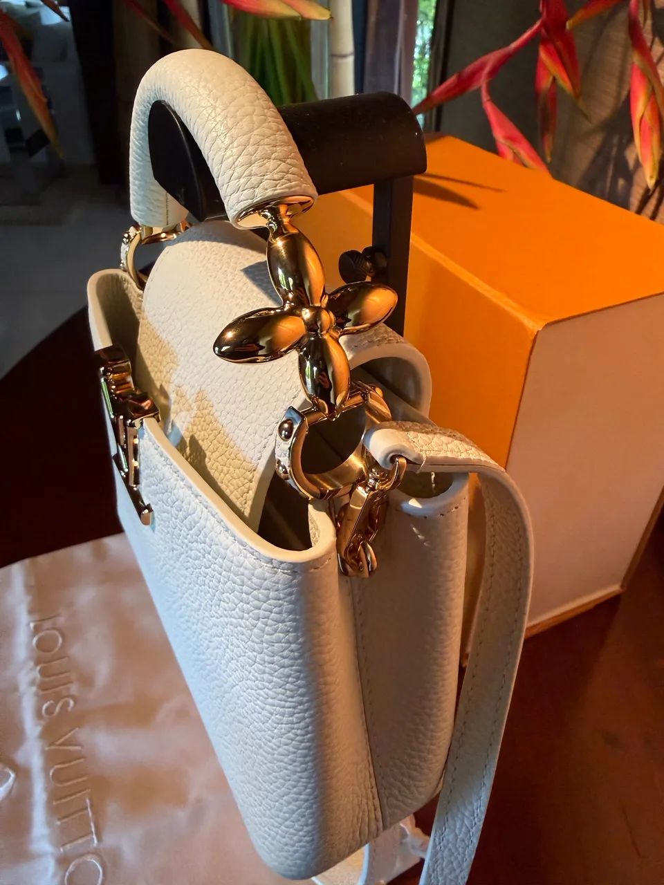 Bolsa Feminina Louis Vuitton Couro Elegante - Foto 4