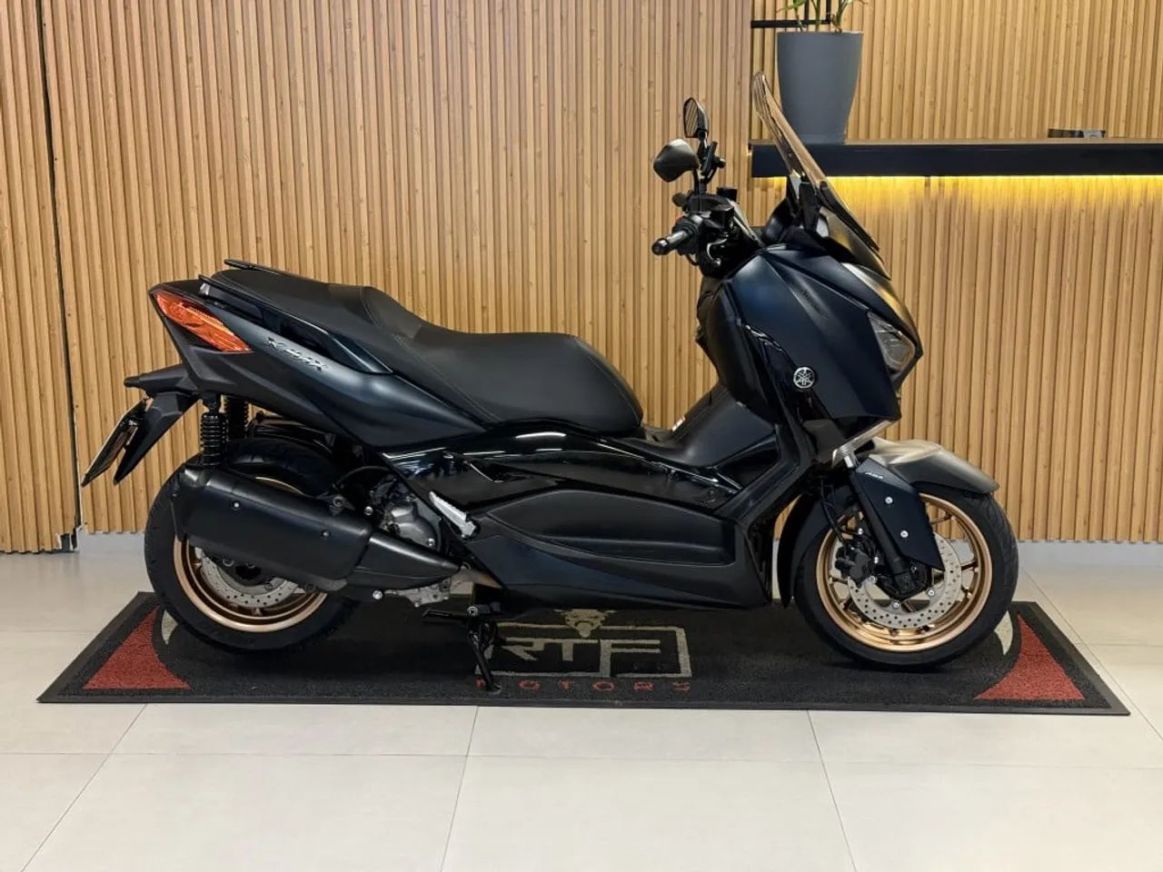 Yamaha XMAX 250 ABS 2023 - Foto 5