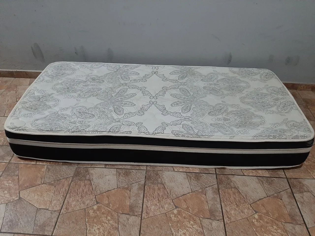 Vendo colchão de solteiro,em Limeira SP
