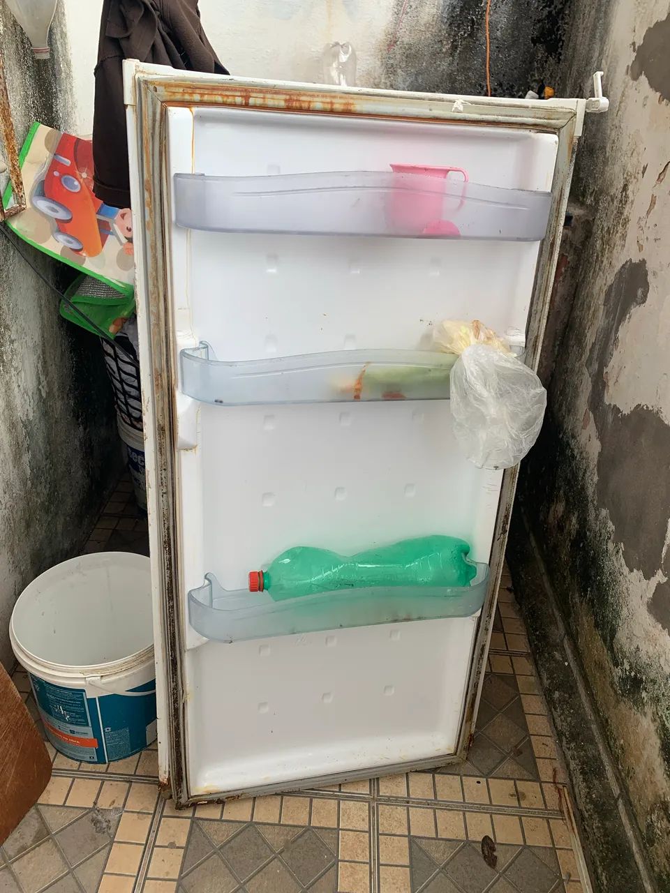Geladeira consul precisando de carcaça nova  - Foto 5