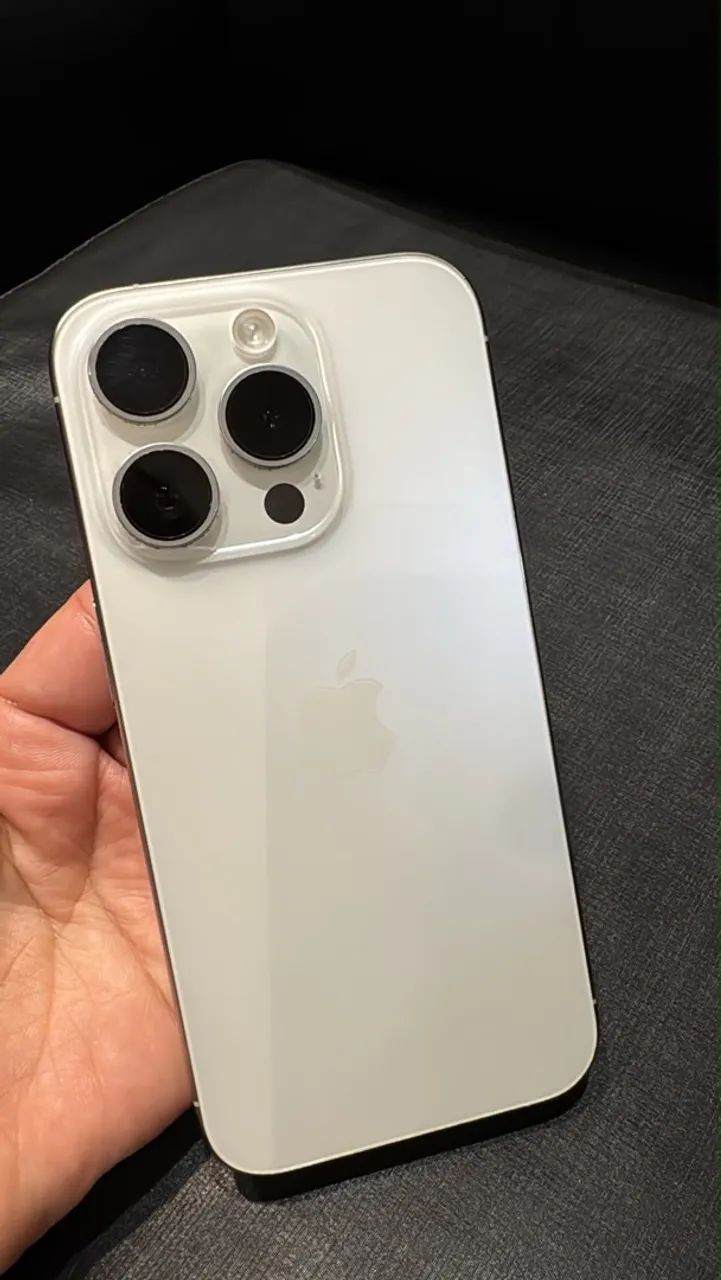  IPhone 15 Pro  - Foto 2