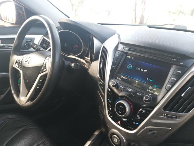 Hyundai Veloster - Foto 9