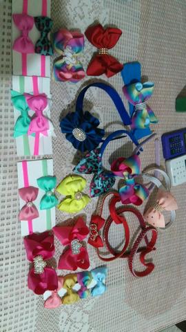 Laços e Tiaras.