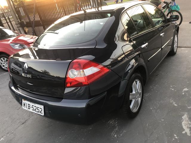 Megane 07 1.6 revisado com garantia ac troca financiamento na hora - Foto 4