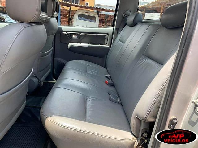 Toyota Hilux 2010 SRV Top de linha automatico ( Vendo a vista ou financiado AC troca ) - Foto 5