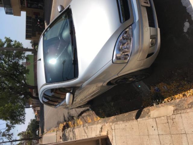 Corsa Premium hatch 1.4 completo - Foto 4