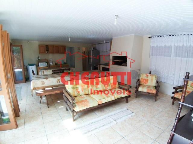 Vendo Casa na praia 4 quartos, 5 ruas do mar - Foto 5