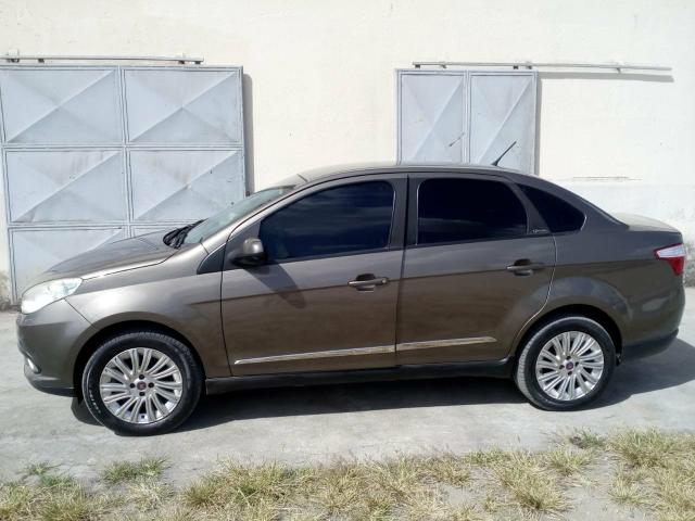Grand Siena 1.6 com GNV g5 aceito propostas