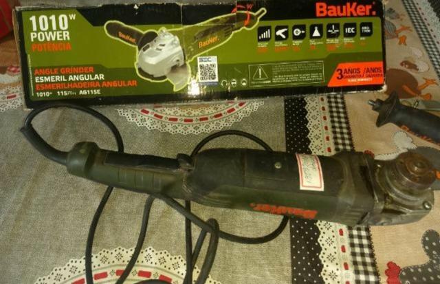 Lixadeira bauker 800w