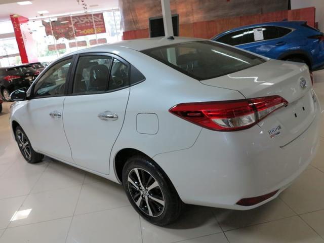 TOYOTA YARIS SEDAN XLS AT 19/20 - Foto 6