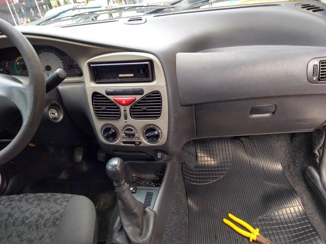 Fiat palio Fire 2010 2p branco - Foto 4