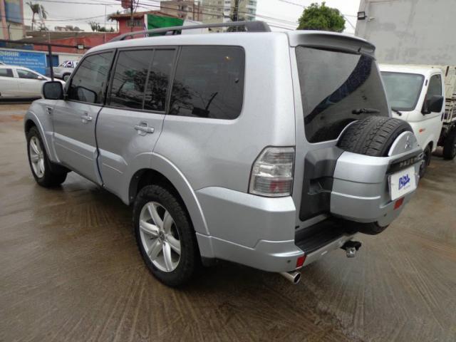 Mitsubishi Pajero Full FULL 3.2 HPE DIESEL 4X4 AUT. - Foto 8