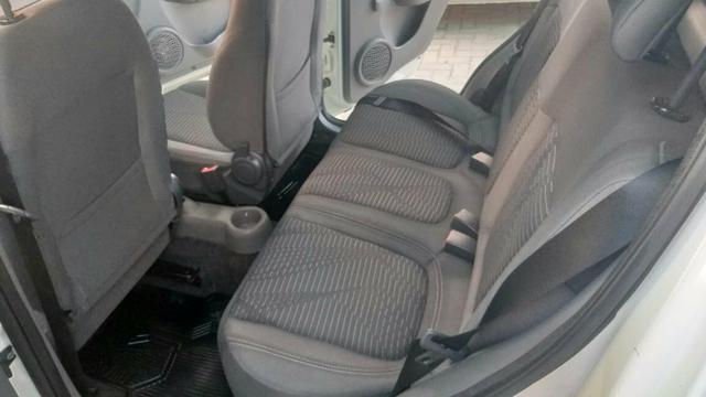 Fiat palio 2013 atractive 1.0 - Foto 15