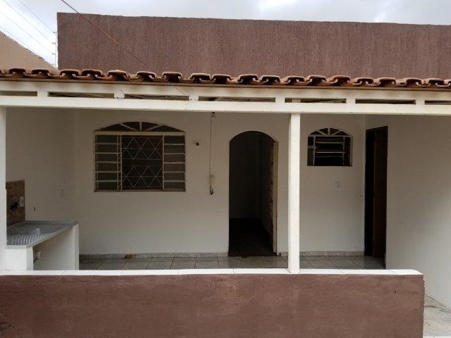 Em planaltina DF troco casa no setor tradicional por apartamento na asa norte ou sul - Foto 5