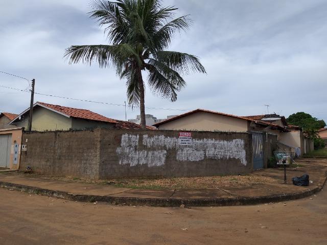4 Kitinetes Alugadas Lote Esquina 500 mt Av Teotonio ARNE 61
