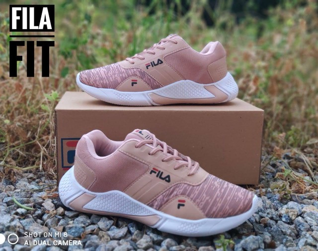 tenis fila cor nude