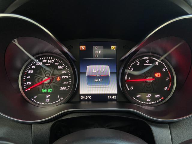 Mercedes-Benz C300 Sport 2.0 2018 com 3mil km - Foto 19
