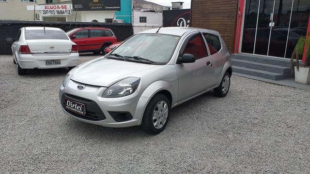 Ka 2012 completo, bem novinho, financio pego trocas ou moto - Foto 3