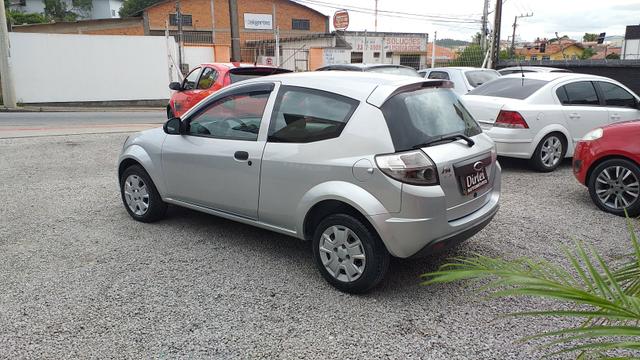 Ka 2012 completo, bem novinho, financio pego trocas ou moto - Foto 10