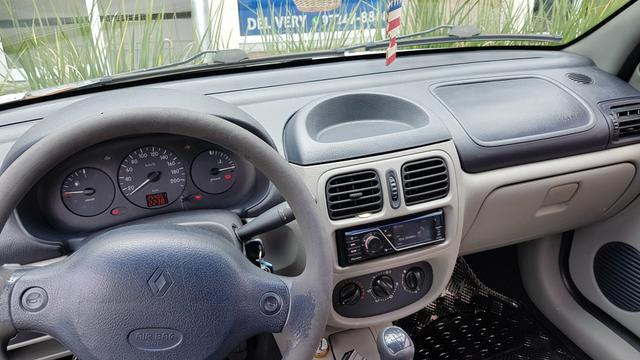 Renault Clio - Foto 4