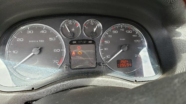 Peugeot 307 Sedan Presence Pack 2008 1.6 16v - Foto 12