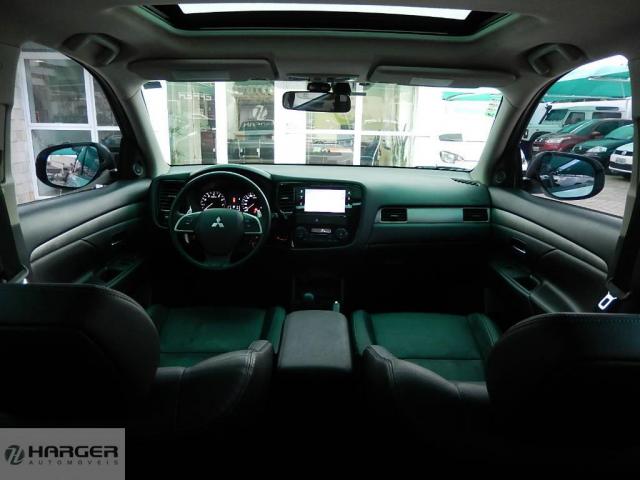 Mitsubishi Outlander 2.0 - Foto 14