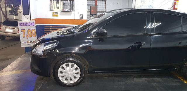 Vendo ou Troco Versa 1.6 SV 2016