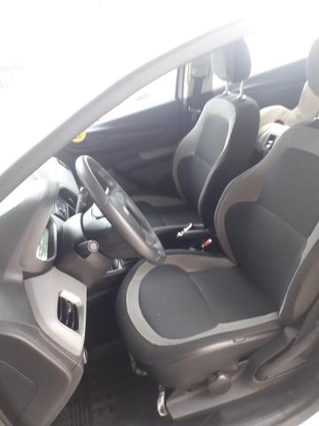 Ônix 1.0 LT Hatch 2015/2016 - Foto 5