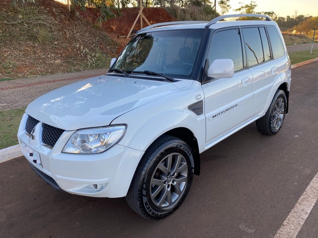PAJERO TR4 2013 AUTOMÁTICA