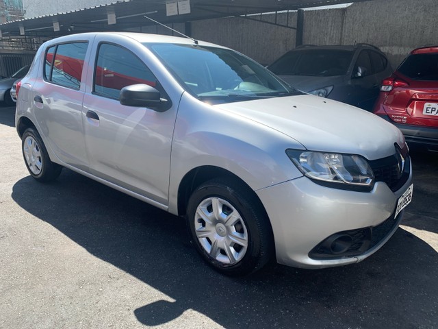 RENAULT SANDERO 1.0 3 CILINDROS