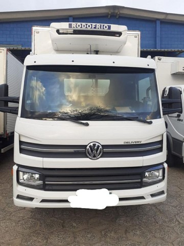 VW 11.180 PRIME 2021 FRIGORÍFICO