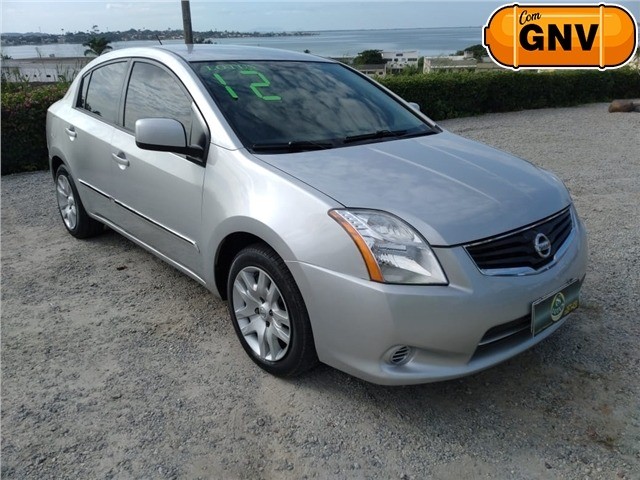 NISSAN SENTRA 2.0 AUTOMÁTICO 2012 PRATA.