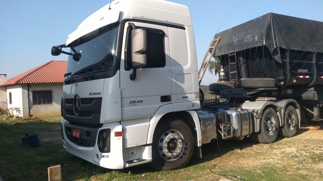 MB ACTROS 2646 ANO:16,BRANCO,TRAÇADO 6X4 CANELINHA ,AUTOMÁTICO,BAIXA KM,ÓTIMO ESTADO .