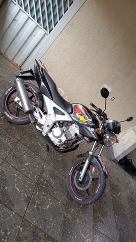 CB TWISTER 250