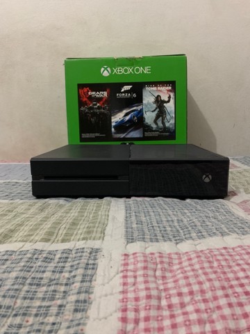 Xbox One 500gb semi novo