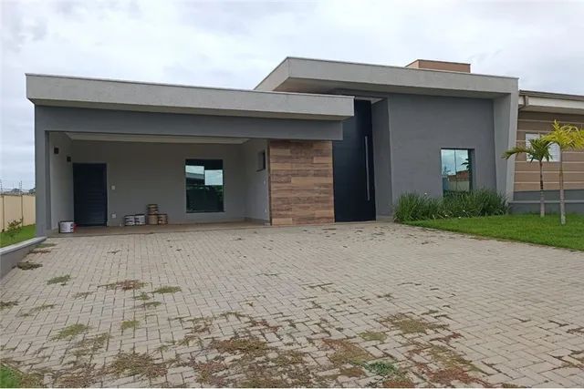 Casa de Condomínio para alugar em Reserva San Pedro de 150.00m² com 3 Quartos e 4 Garagens