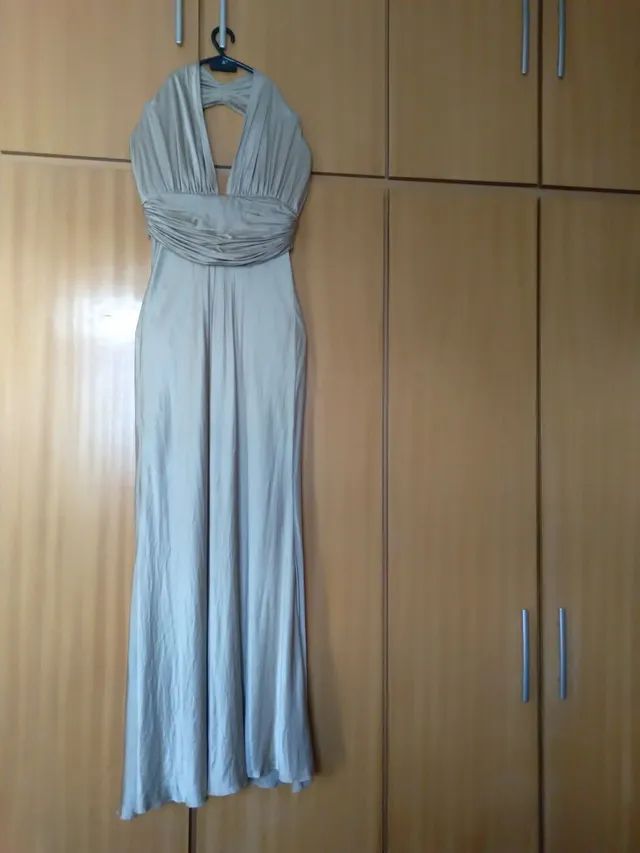 LINDO VESTIDO DE FESTA