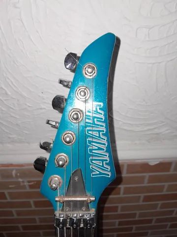 Guitarra Yamaha RGX-421D - Instrumentos musicais - Parquelândia