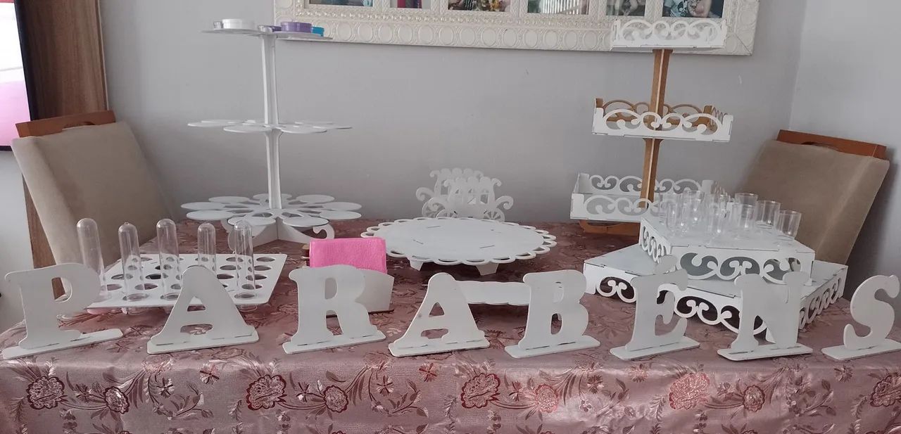 Vendo decoração de mesa de festa em mdf - Foto 2
