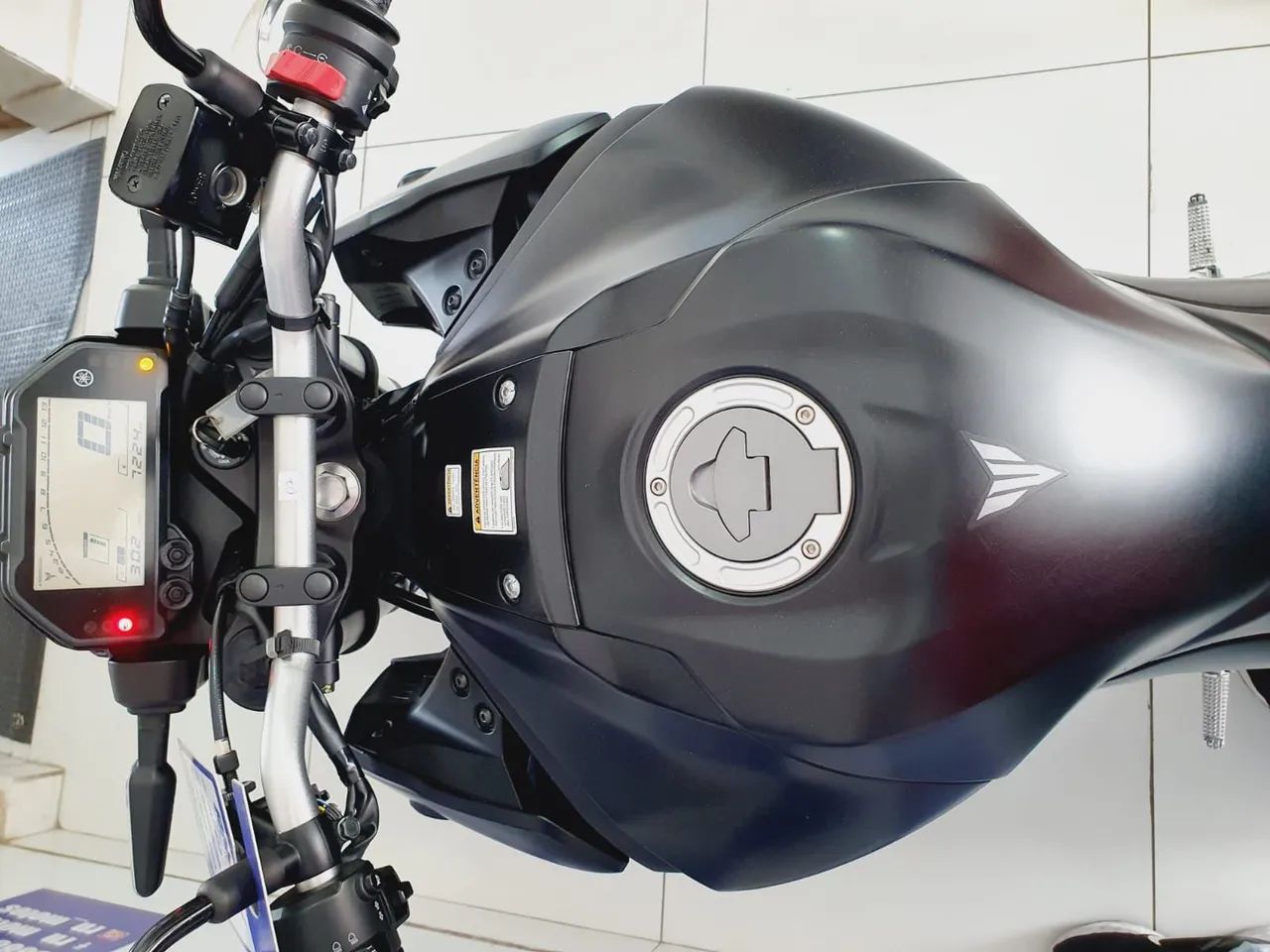 YAMAHA MT 03 2023/2024 - Foto 6