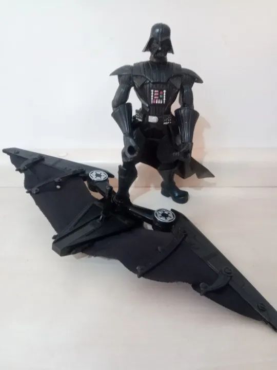 Boneco Darth Vader Star Wars com asas  - Foto 4