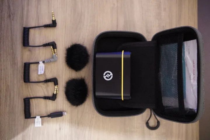 Hollyland Lark M1 - Microfone de Lapela Sem Fio (Pouco Usado)