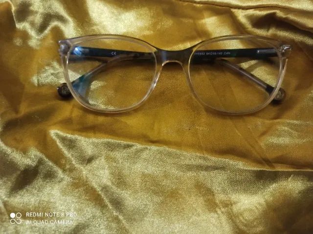 armação   de  oculos 