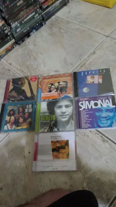Lote com esses 7 cds